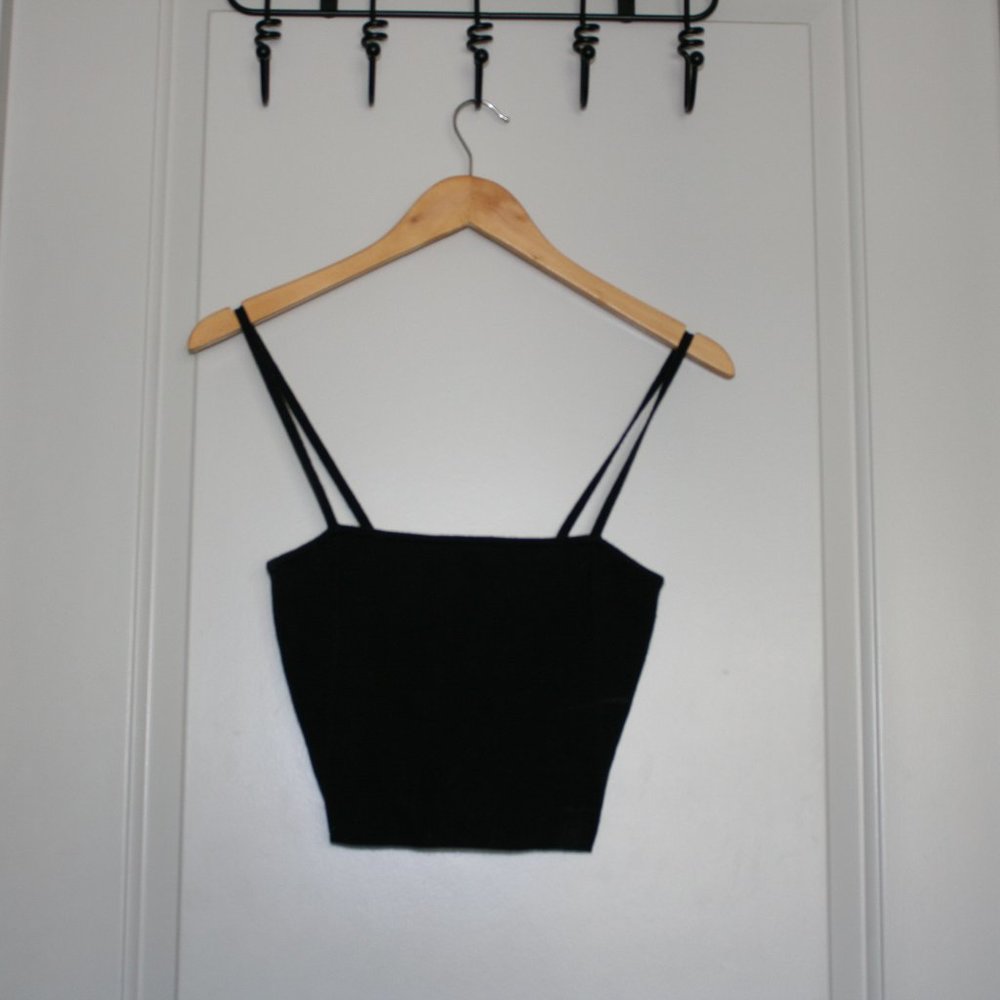 Express black crop top